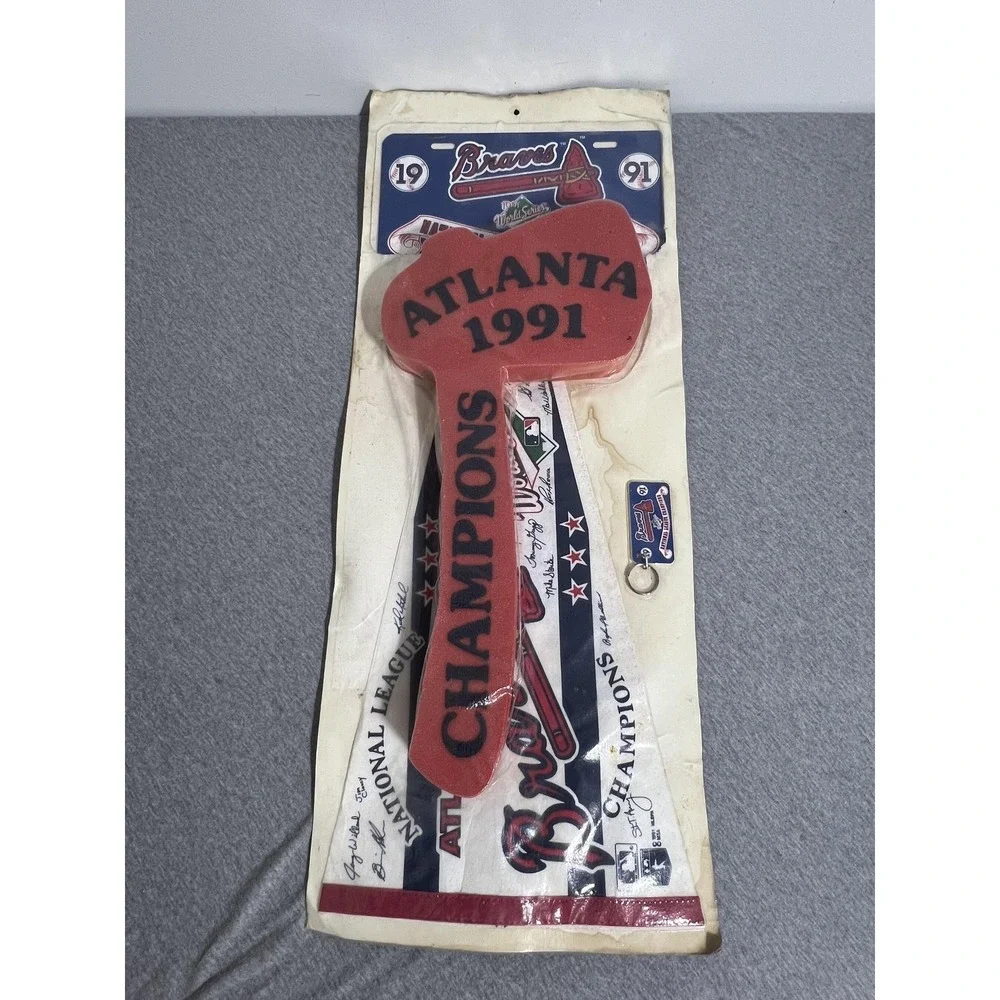 VTG Atlanta Braves Foam Tomahawk Tag Pennant Key Set 91 MLB Baseball NL Champs